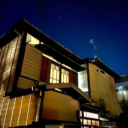 Okiya Guest House & Tapas Bar 桐生市 エクステリア 写真